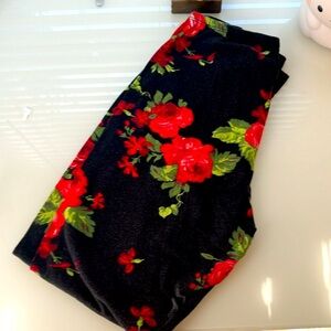Venus Rose Print Leggings